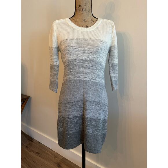 Pink Rose White & Gray Sweater Dress Size M - Picture 1 of 3